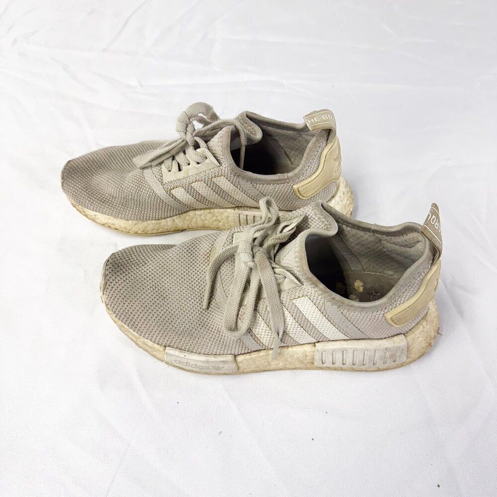 WOMENS ADIDAS NMD SNEAKER SHOE SIZE 6